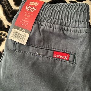 New with Tags. Levi’s pull-on cargo pants. Kids size 6.
